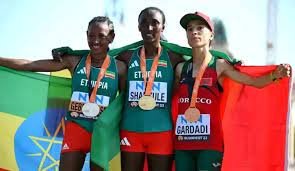 من هي فاطمةالزهراء كردادي صاحبة برونزية بطولة العالم لألعاب القوي؟