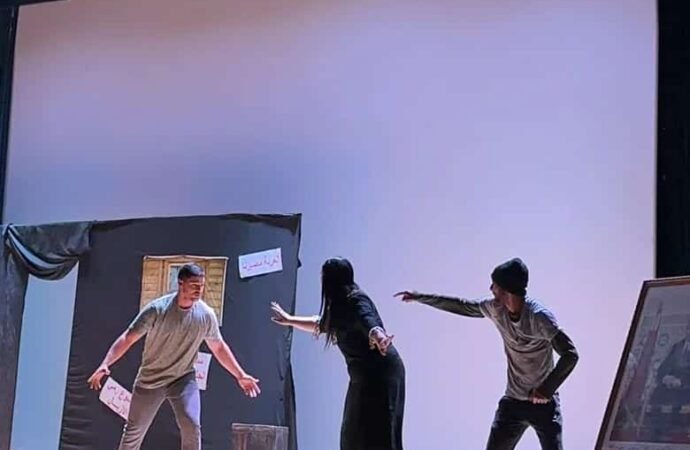 العرض الأول لمسرحية “عبرة” بالناظور