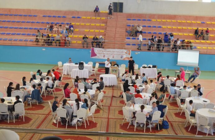 جمعية سلوان الثقافية تواصل تنزيل برنامج أيامها التربوية وتنظم مسابقة ثقافية ومسابقة في الرسم