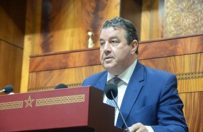 بعد إلغاء اجتماع لجنة العدل والتشريع لمجلس النواب.. الفريق الحركي يطالب بحضور رئيس الحكومة لشرح مقترحات مدونة الأسرة