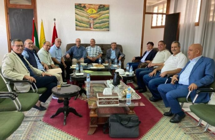 نقابات الصحافة والنشر تلتقي الكونفدرالية الديمقراطية للشغل وتدعو لسحب مشروع قانون تنظيم المجلس الوطني للصحافة